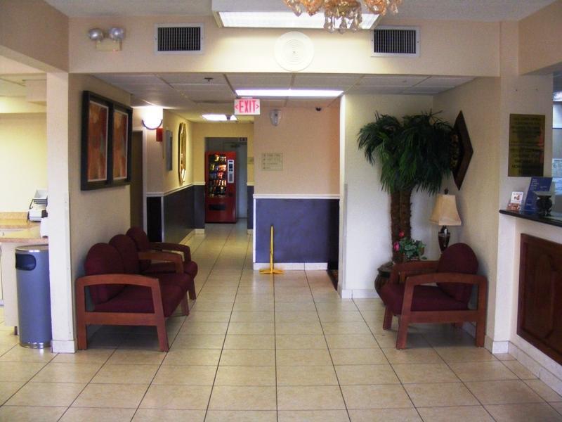 Baymont Inn & Suites Orlando/Universal Area エクステリア 写真
